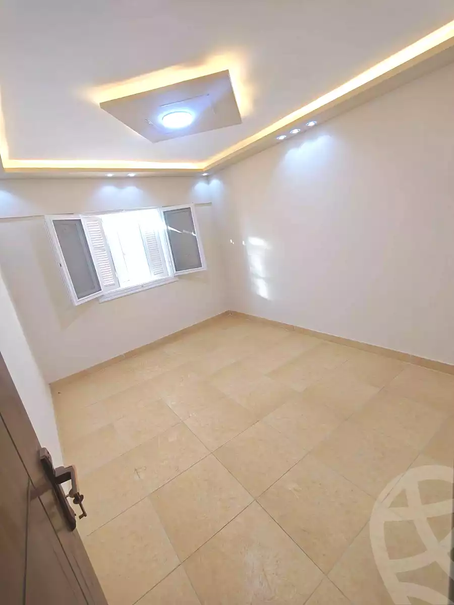 https://aqarmap.com.eg/en/listing/6854933-for-sale-alexandria-al-agamy-el-hanouvel-al-haded-we-al-soulb-st