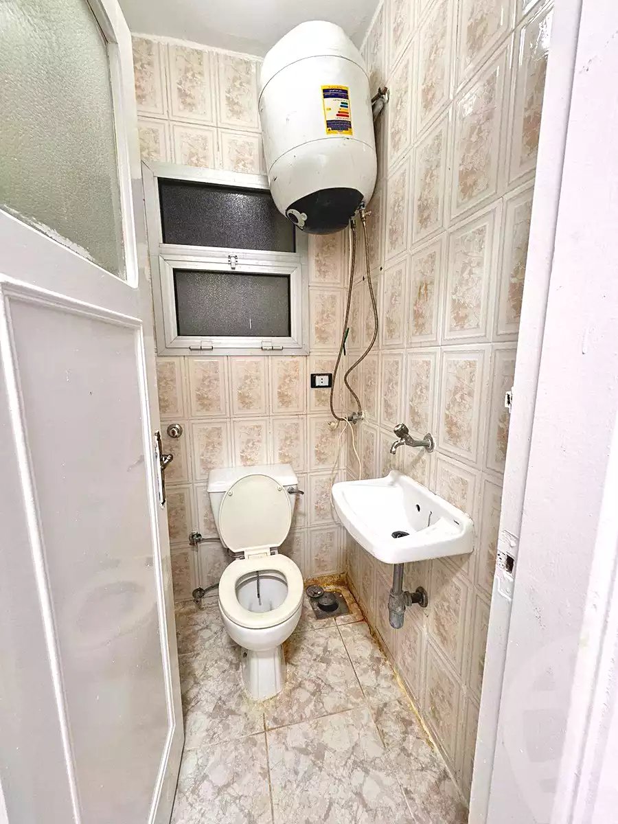 https://aqarmap.com.eg/en/listing/6854955-for-sale-alexandria-al-agamy-shataa-el-nakheel