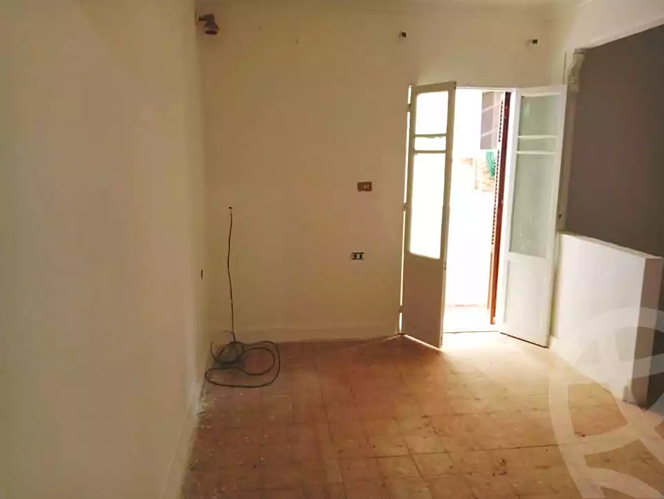 https://aqarmap.com.eg/ar/listing/6855054-for-sale-alexandria-el-asafra-l-sfr-qbly-street-30