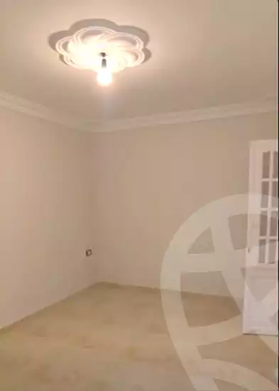 https://aqarmap.com.eg/en/listing/6855102-for-sale-alexandria-new-miami-el-quds-school-st