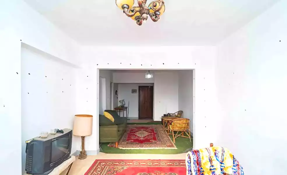 https://aqarmap.com.eg/en/listing/6855623-for-rent-alexandria-el-montazah