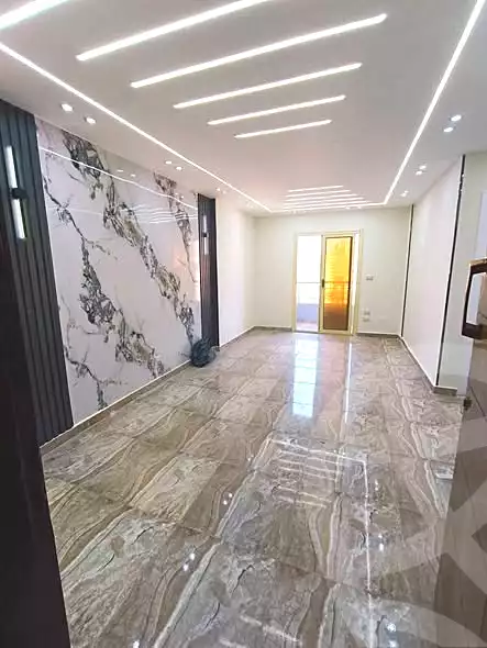 https://aqarmap.com.eg/ar/listing/6855674-for-sale-alexandria-sydy-bshr-sydy-bshr-bhry-shr-mhmwd-l-yswy