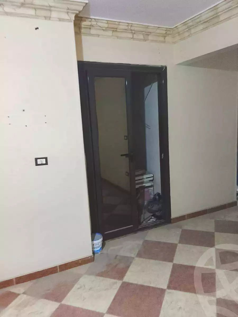 https://aqarmap.com.eg/ar/listing/6855797-for-sale-cairo-helwan-helwan-el-sharkeya-mostafa-safwat-st