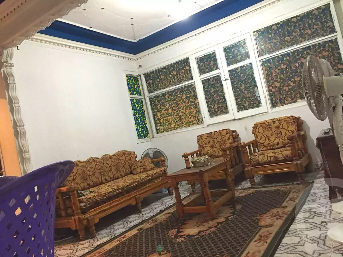 https://aqarmap.com.eg/ar/listing/6855970-for-sale-alexandria-sydy-bshr-sydy-bshr-bhry-magd-el-arab-mohamed-st