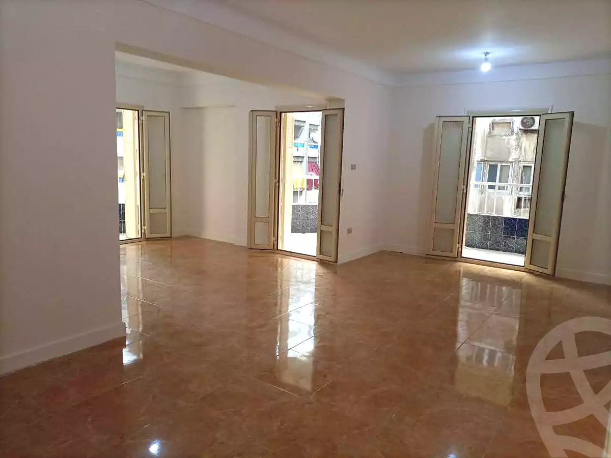 https://aqarmap.com.eg/en/listing/6855996-for-sale-alexandria-el-asafra-l-sfr-bhry