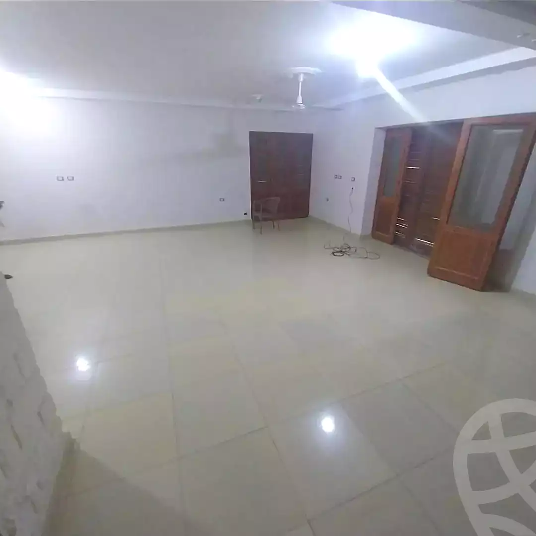 https://aqarmap.com.eg/ar/listing/6856022-for-sale-alexandria-al-agamy-lbytsh-el-hanafeya-st