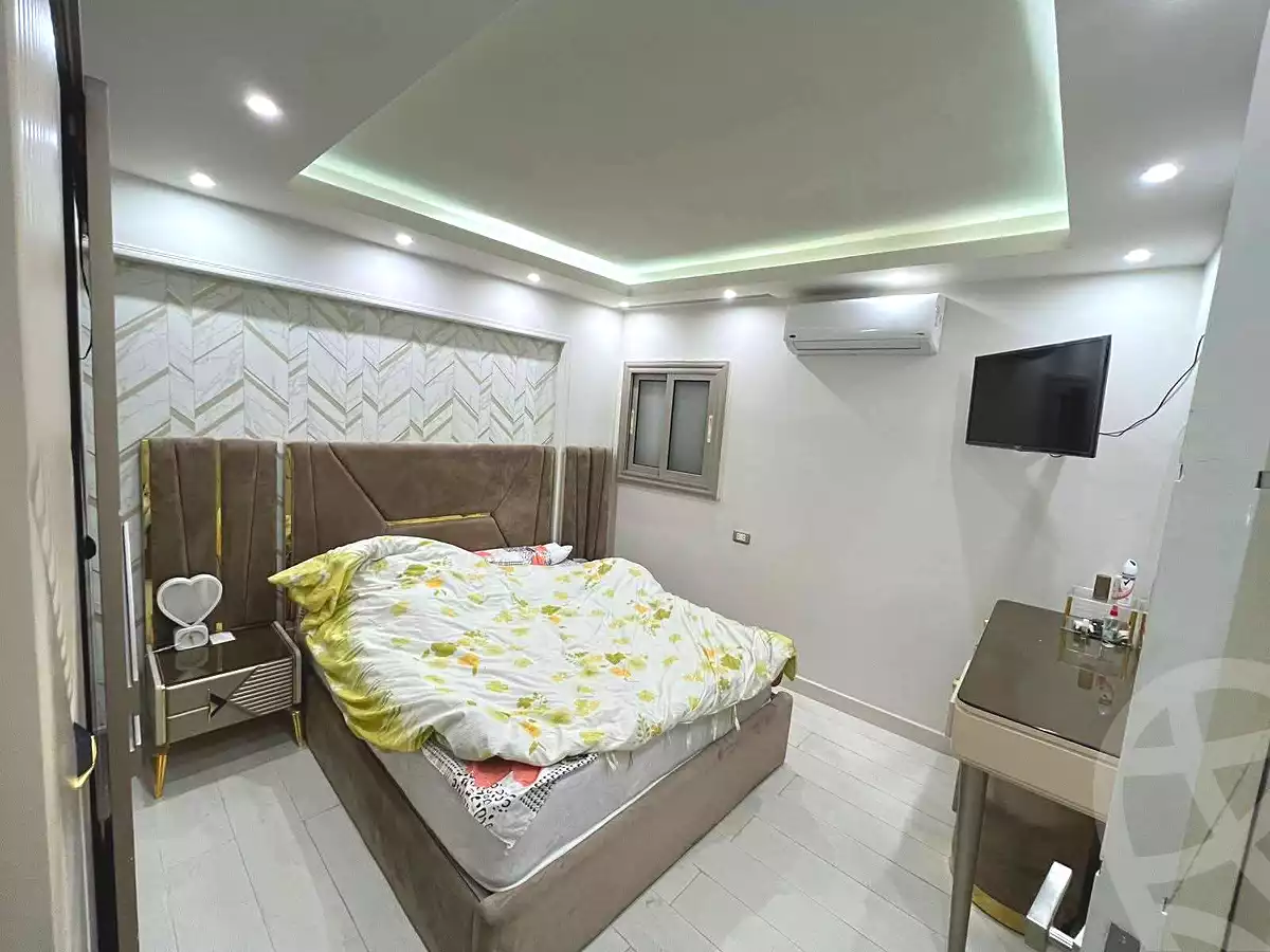 https://aqarmap.com.eg/en/listing/6856048-for-sale-alexandria-ganaklis