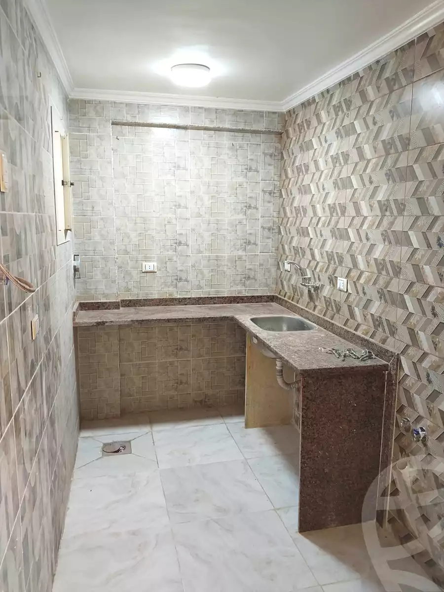 https://aqarmap.com.eg/en/listing/6856068-for-sale-alexandria-al-agamy-el-hanouvel-al-haded-we-al-soulb-st
