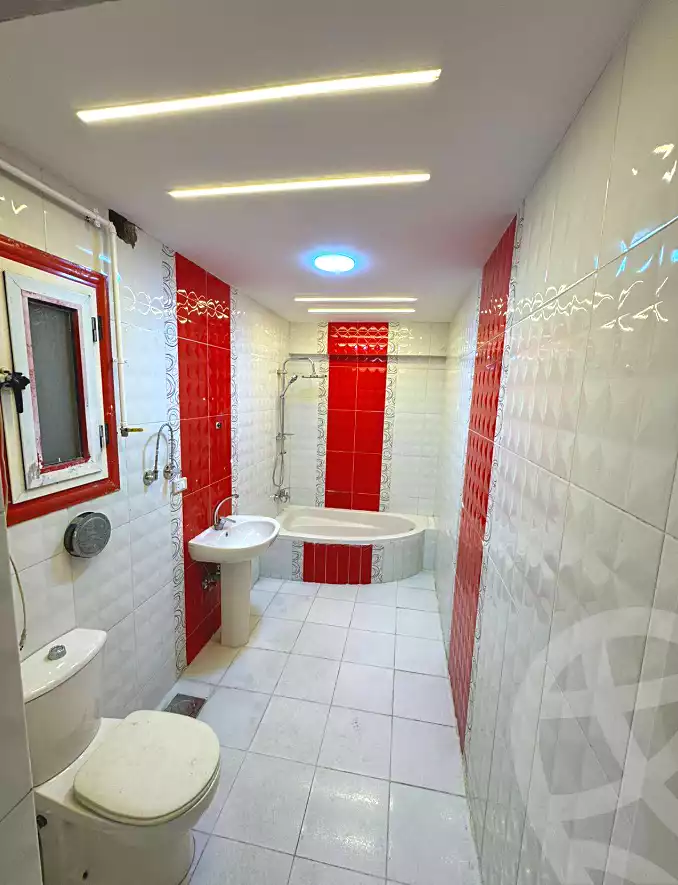 https://aqarmap.com.eg/ar/listing/6856109-for-sale-alexandria-sydy-bshr-sydy-bshr-bhry-shr-mhmwd-l-yswy