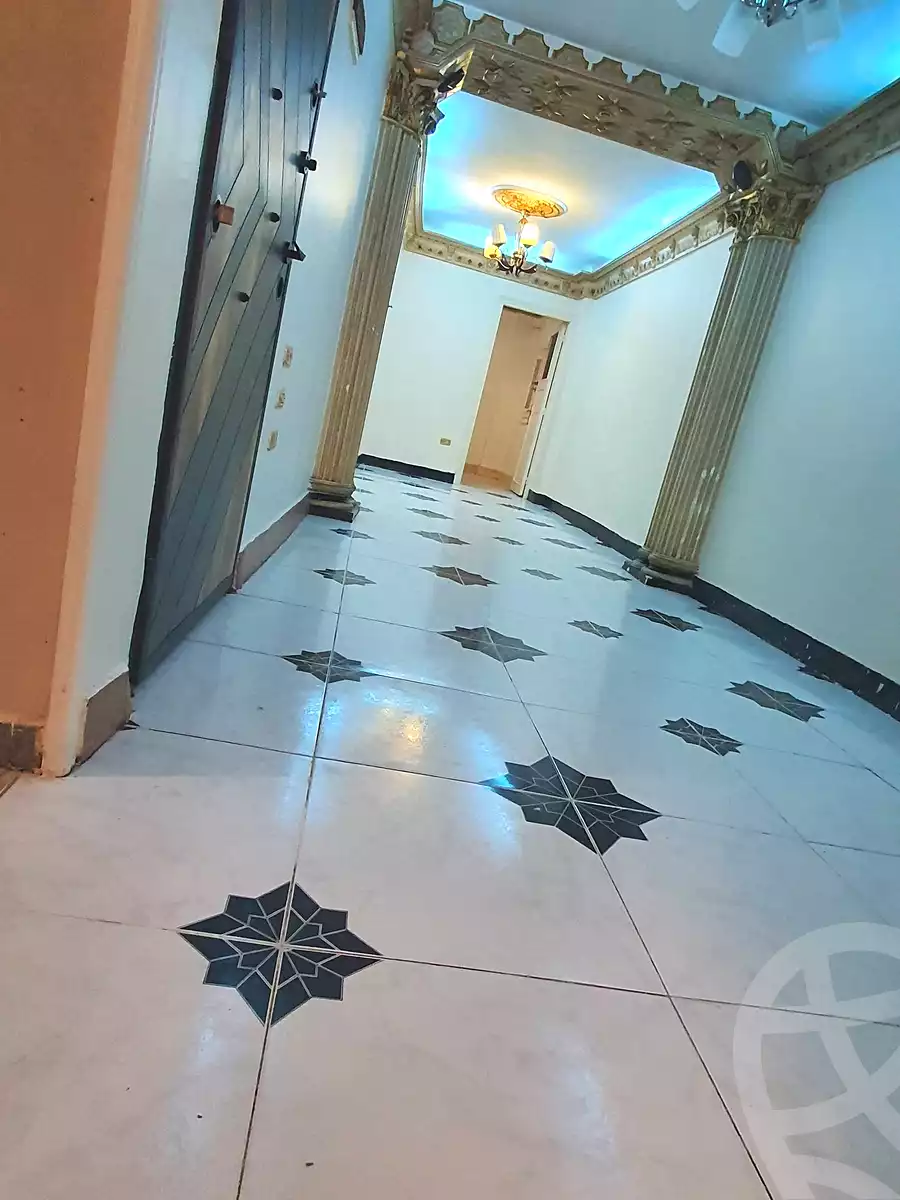 https://aqarmap.com.eg/en/listing/6856418-for-sale-alexandria-moharram-bey-tryq-qn-lswys