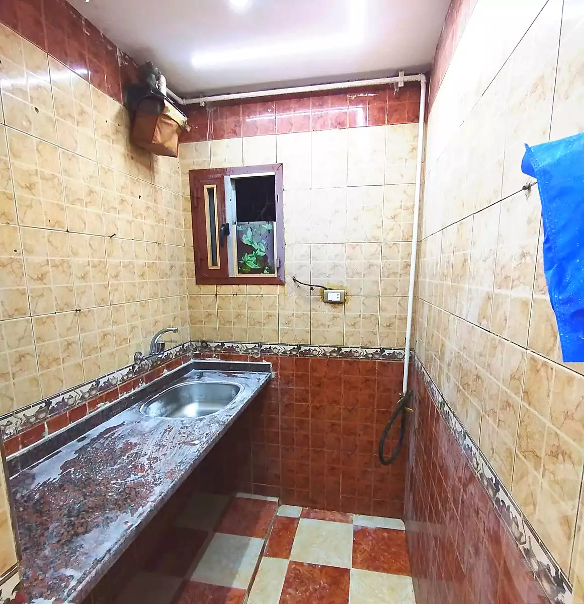 https://aqarmap.com.eg/en/listing/6856483-for-sale-alexandria-lsywf-el-falki