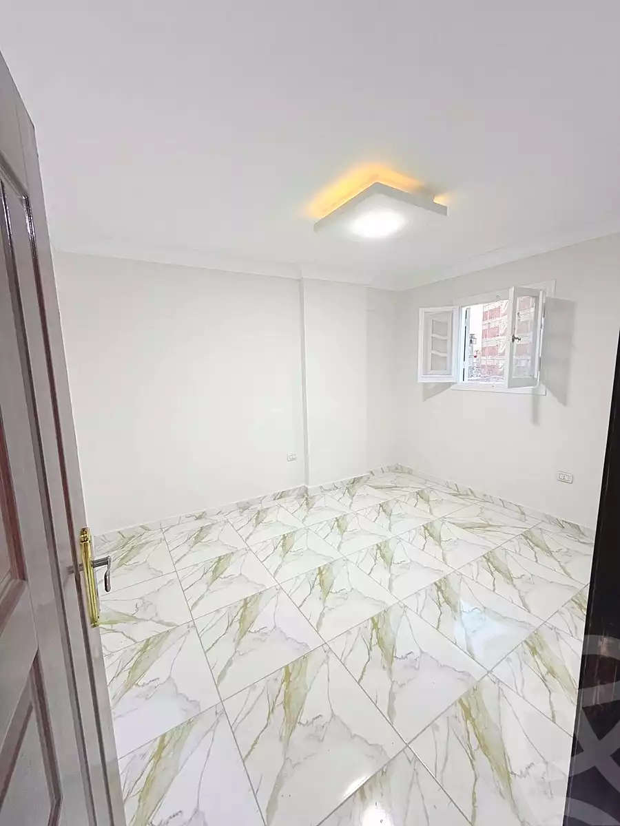 https://aqarmap.com.eg/en/listing/6856572-for-sale-alexandria-lsywf-el-falki