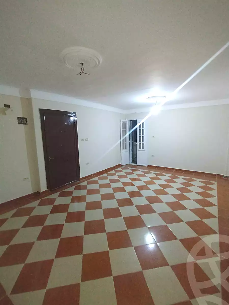 https://aqarmap.com.eg/en/listing/6856608-for-sale-alexandria-lsywf-el-falki