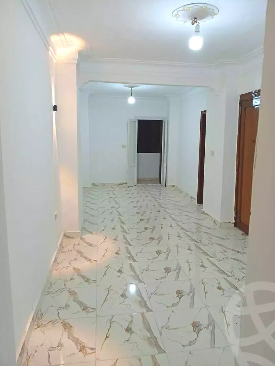 https://aqarmap.com.eg/ar/listing/6856740-for-sale-alexandria-sydy-bshr-sydy-bshr-qbly