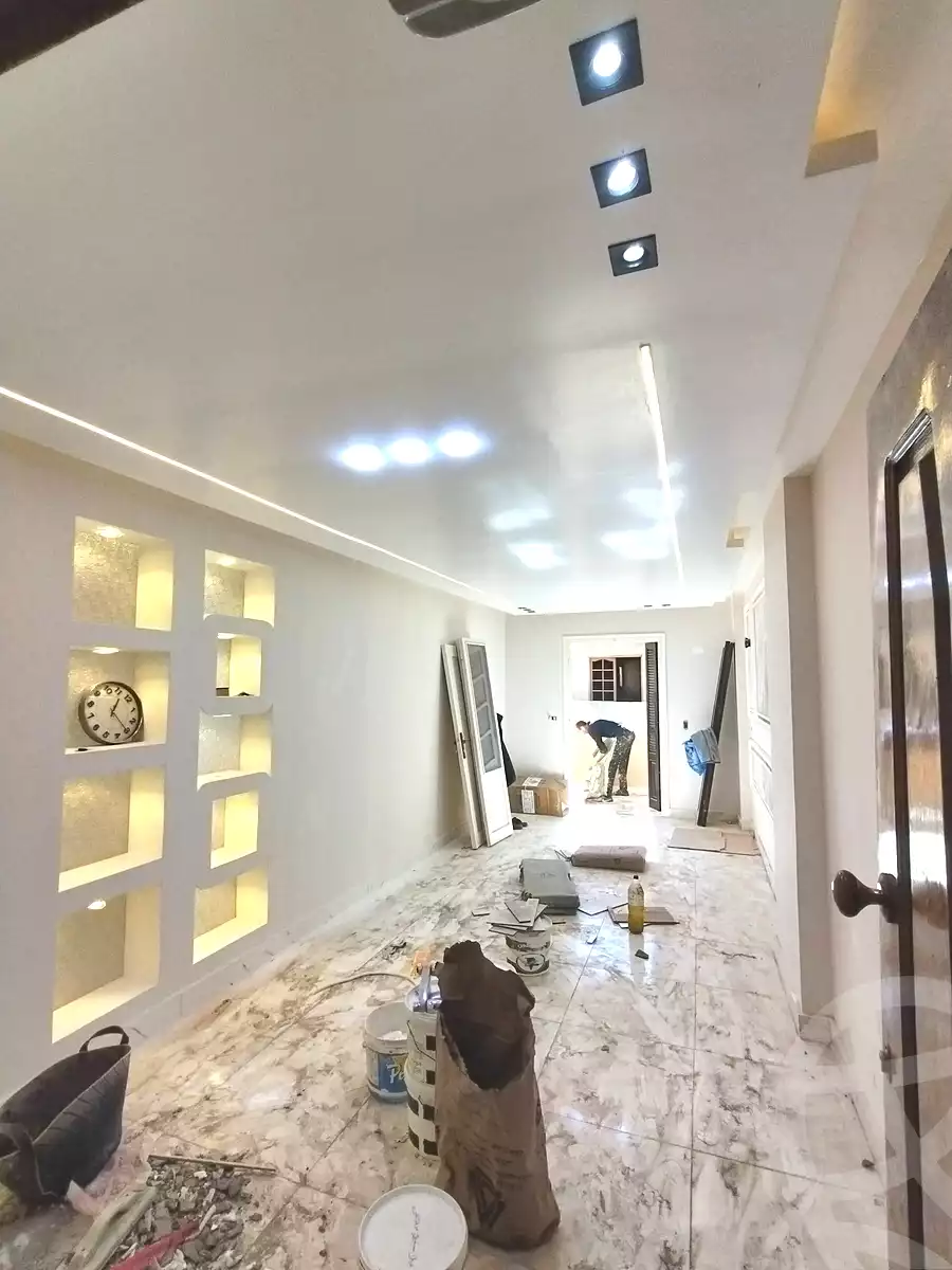 https://aqarmap.com.eg/en/listing/6856730-for-sale-alexandria-al-agamy-bw-ywsf-hosni-mubarak-st
