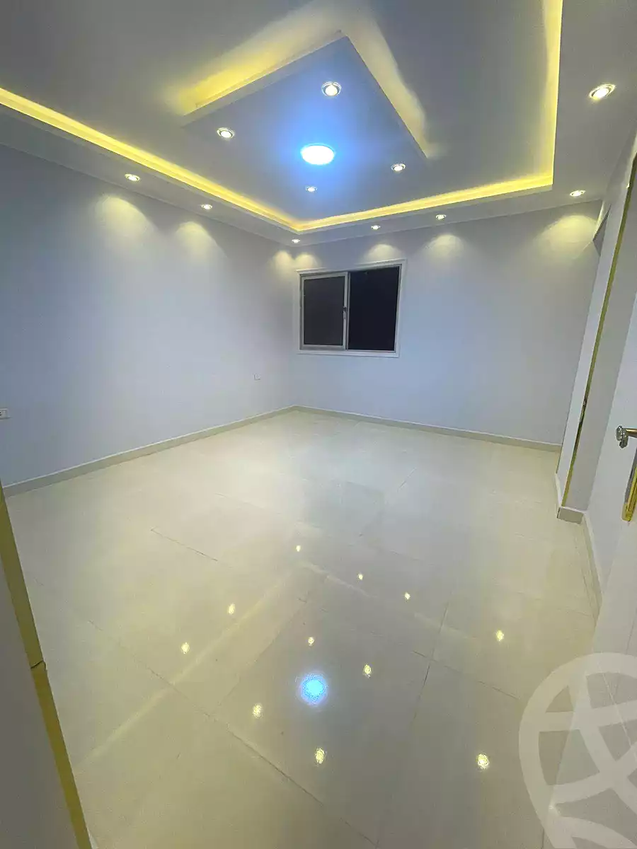 https://aqarmap.com.eg/ar/listing/6856834-for-sale-alexandria-miami-mahmoud-el-isawy-st