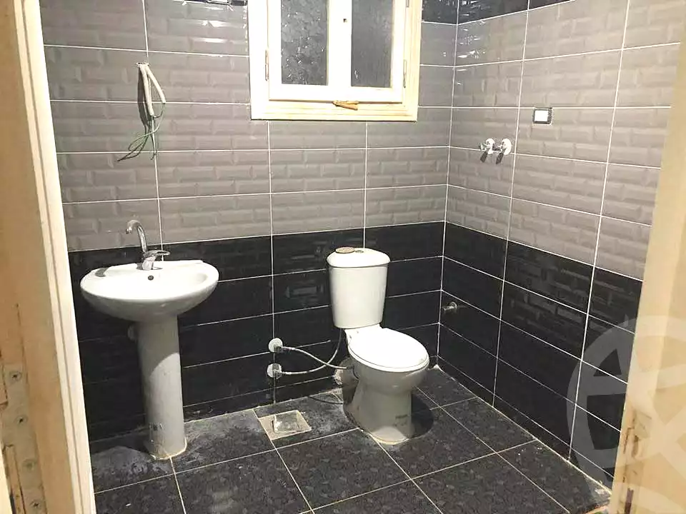 https://aqarmap.com.eg/ar/listing/6857020-for-sale-alexandria-new-miami-street-10