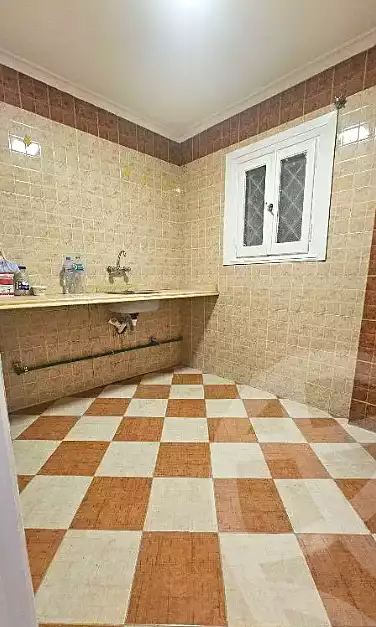 https://aqarmap.com.eg/en/listing/6857048-for-rent-alexandria-ganaklis