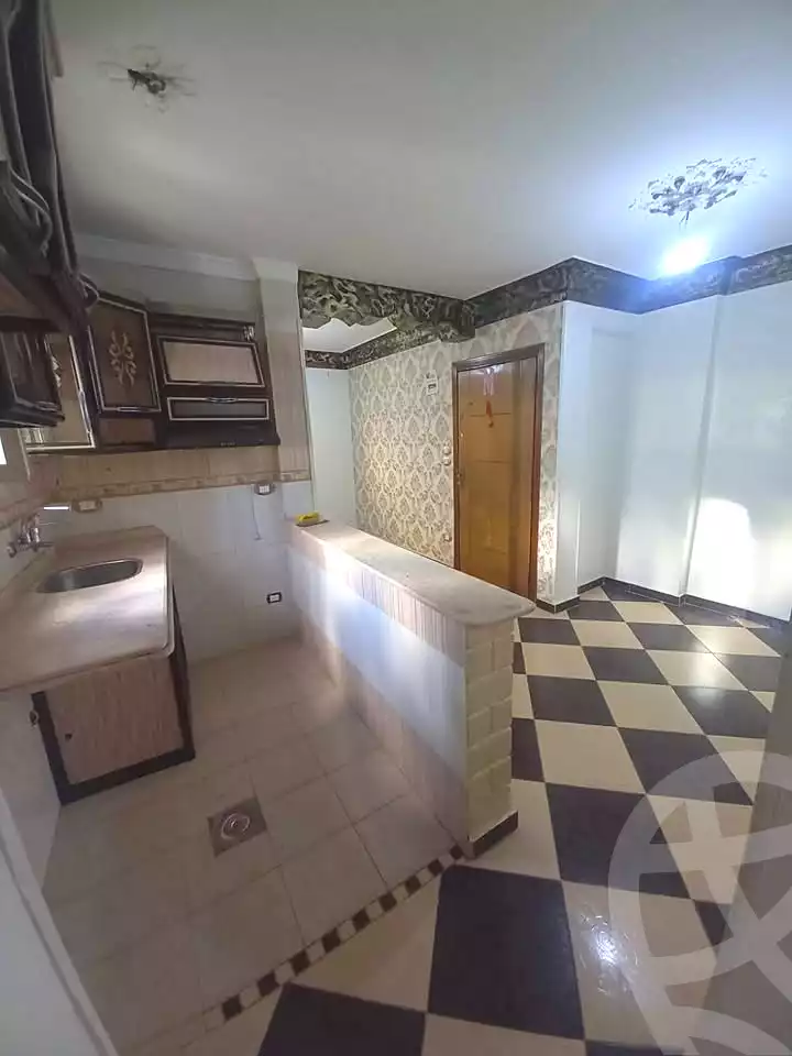 https://aqarmap.com.eg/ar/listing/6857260-for-sale-alexandria-sydy-bshr-sydy-bshr-bhry