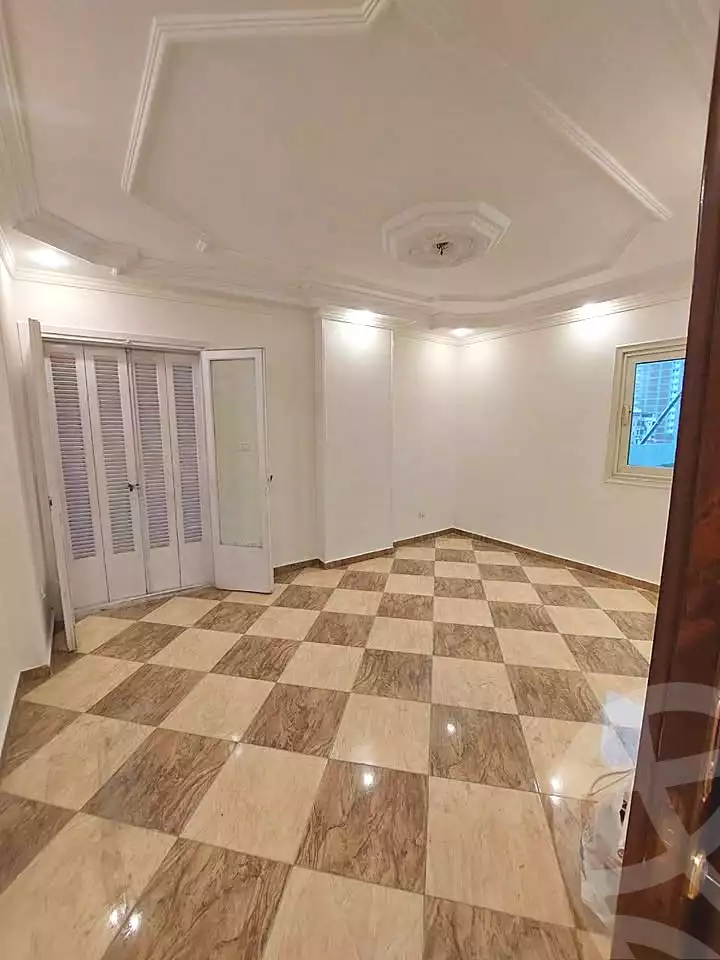https://aqarmap.com.eg/en/listing/6858254-for-sale-alexandria-el-asafra-l-sfr-bhry