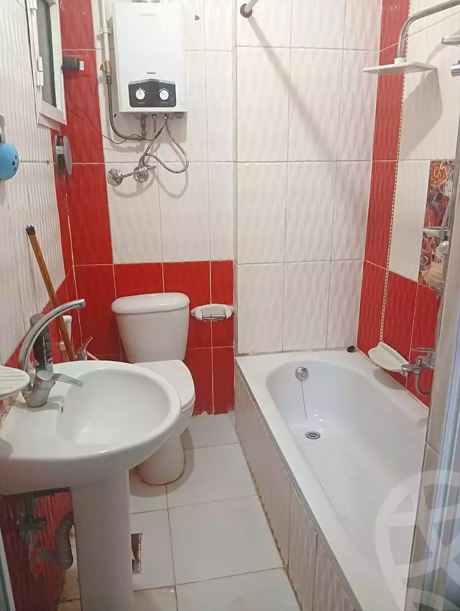 https://aqarmap.com.eg/ar/listing/6858526-for-sale-alexandria-sydy-bshr-sydy-bshr-bhry