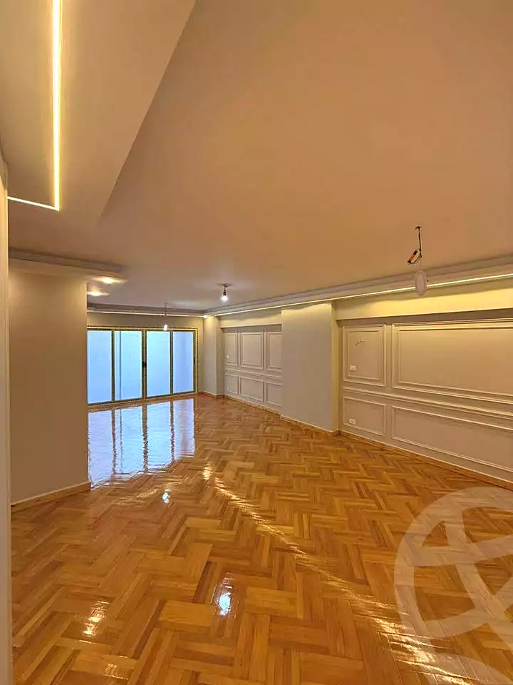 https://aqarmap.com.eg/ar/listing/6858671-for-sale-alexandria-glim-shr-ljysh