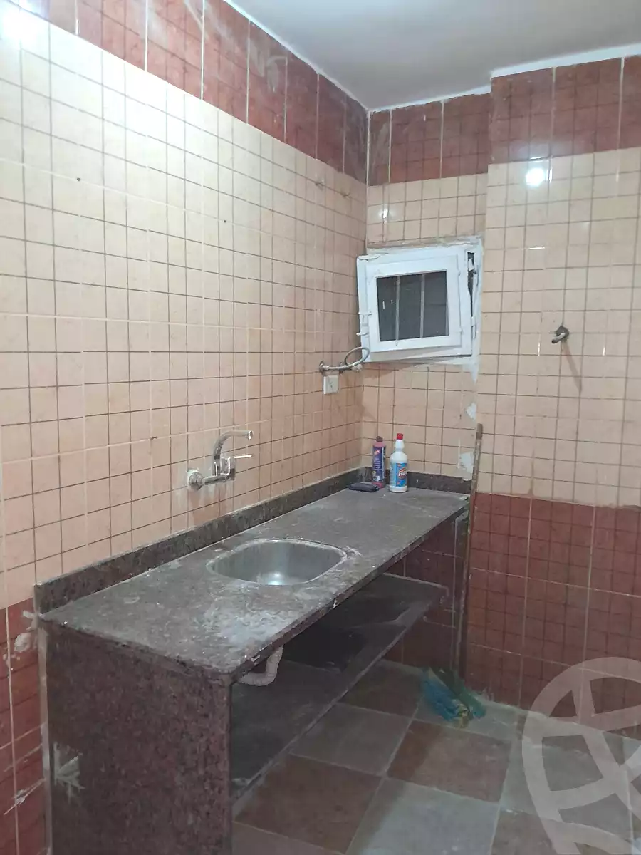https://aqarmap.com.eg/ar/listing/6858809-for-sale-alexandria-al-agamy-bw-ywsf