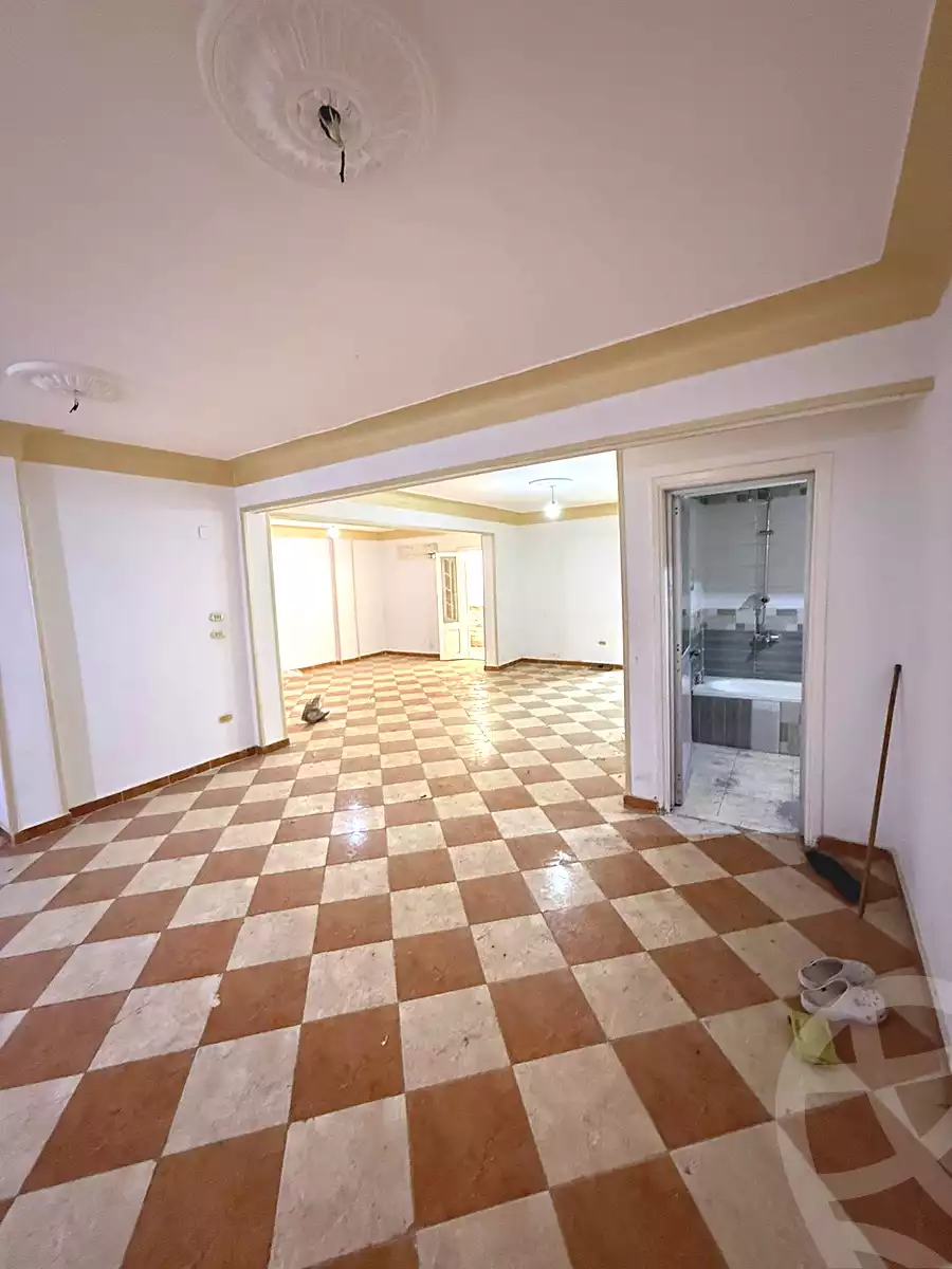https://aqarmap.com.eg/ar/listing/6859252-for-sale-alexandria-sydy-bshr-sydy-bshr-bhry