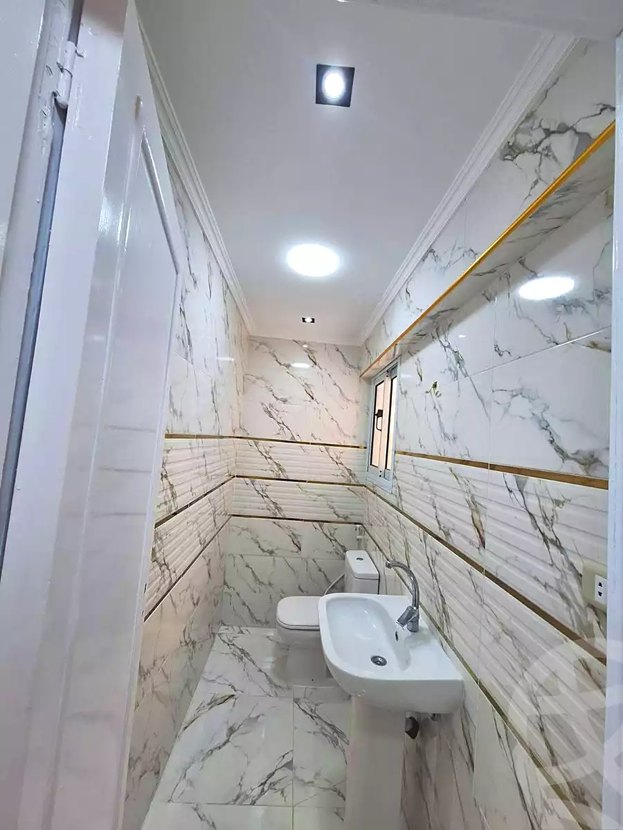 https://aqarmap.com.eg/ar/listing/6859258-for-sale-alexandria-sydy-bshr-sydy-bshr-bhry-shr-mhmwd-l-yswy