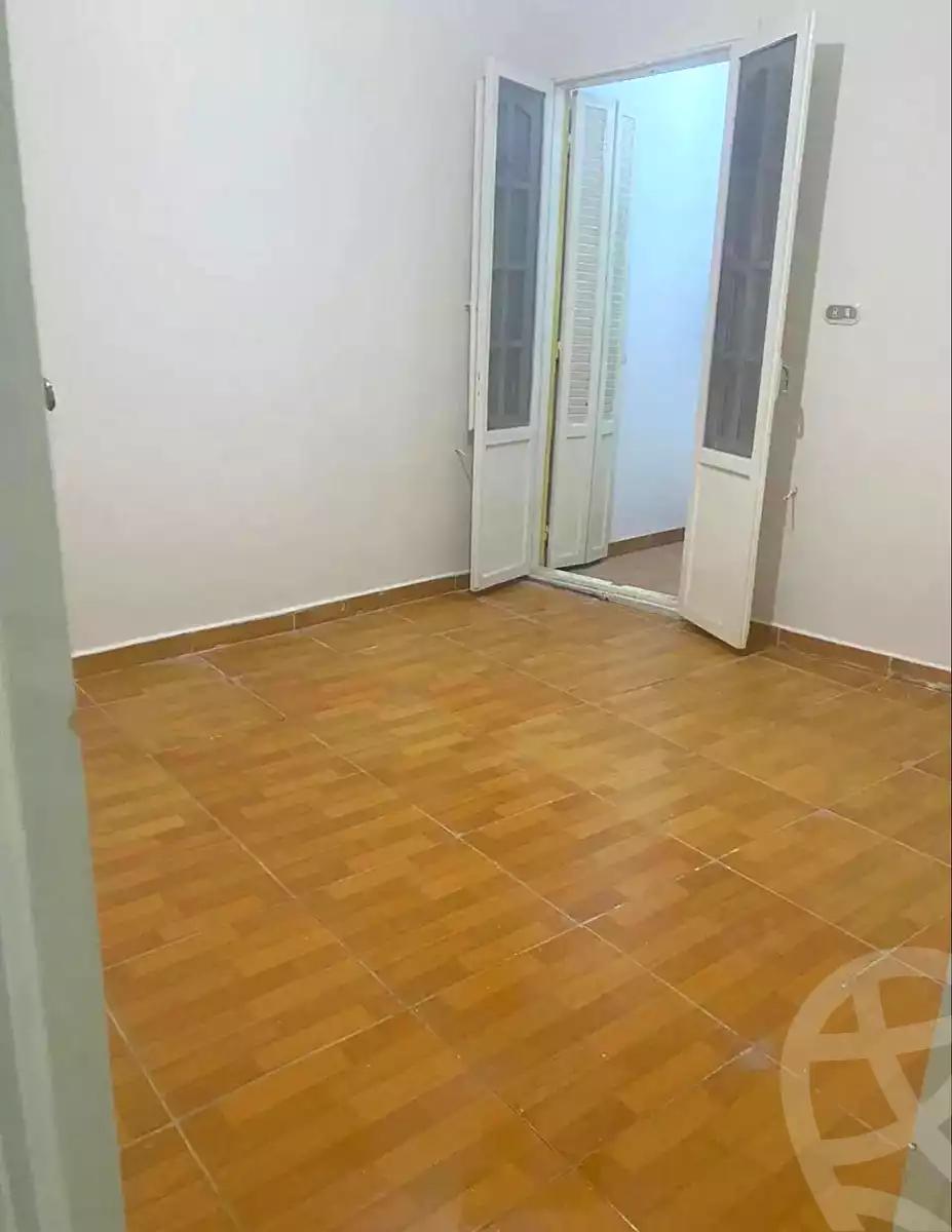 https://aqarmap.com.eg/ar/listing/6859332-for-sale-alexandria-sydy-bshr-sydy-bshr-bhry