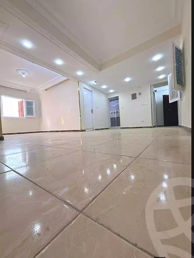 https://aqarmap.com.eg/ar/listing/6859706-for-sale-cairo-helwan-helwan-el-sharkeya-abd-el-rahman-pasha-st