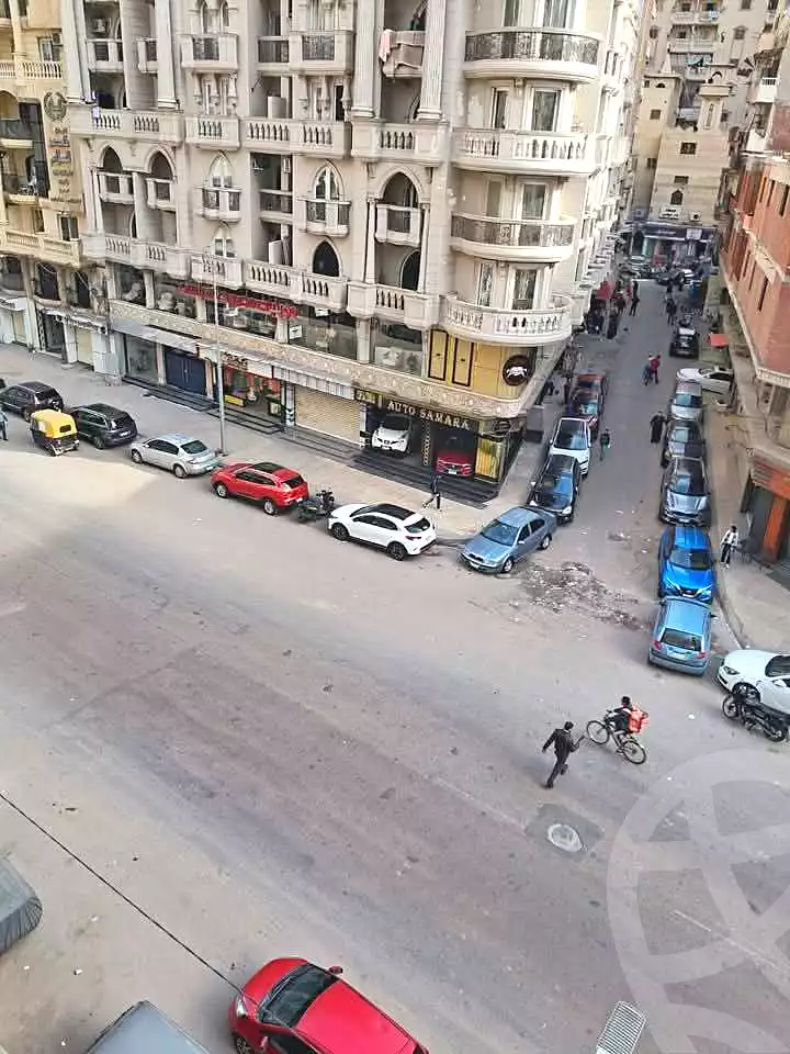 https://aqarmap.com.eg/ar/listing/6860079-for-sale-alexandria-sydy-bshr-sydy-bshr-bhry-shr-mhmwd-l-yswy
