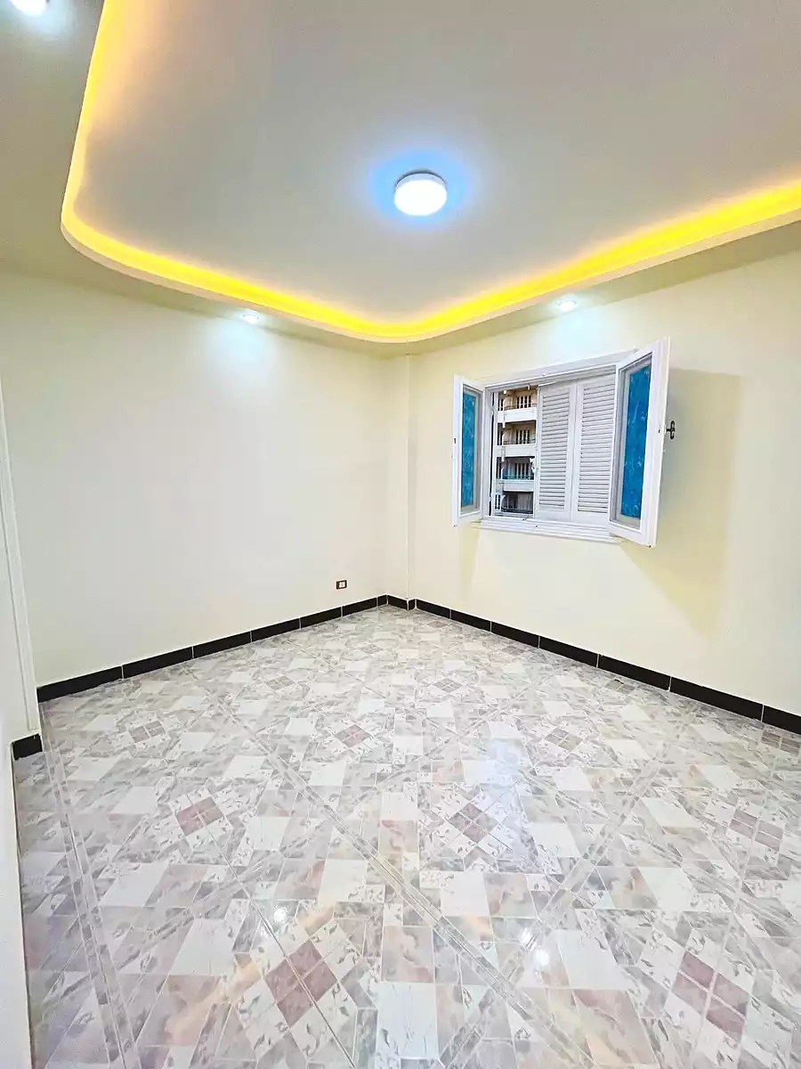 https://aqarmap.com.eg/ar/listing/6860154-for-sale-alexandria-al-agamy-shataa-el-nakheel
