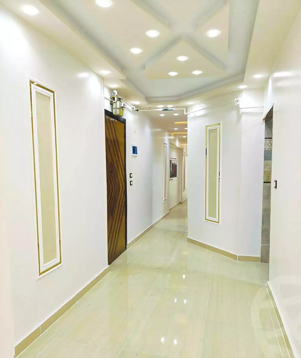 https://aqarmap.com.eg/ar/listing/6860167-for-sale-alexandria-al-agamy-bw-ywsf