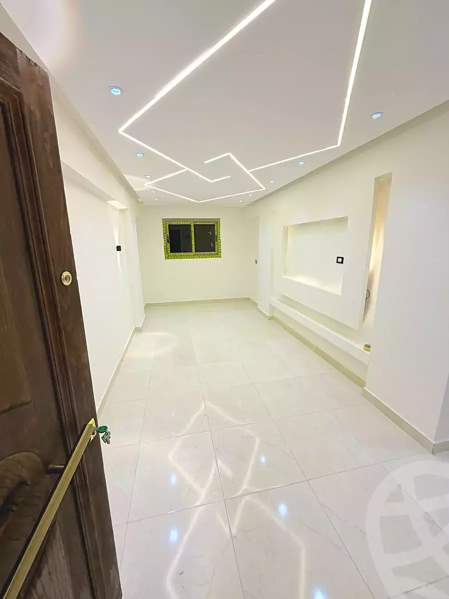 https://aqarmap.com.eg/en/listing/6860264-for-sale-alexandria-lsywf-el-falki