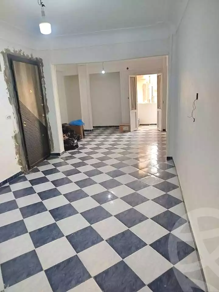 https://aqarmap.com.eg/ar/listing/6860285-for-sale-alexandria-al-agamy-el-hanouvel