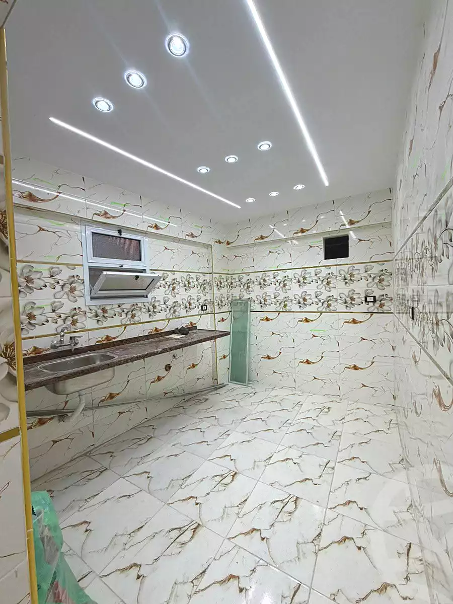 https://aqarmap.com.eg/ar/listing/6860502-for-sale-alexandria-al-agamy-lbytsh-el-salam-st