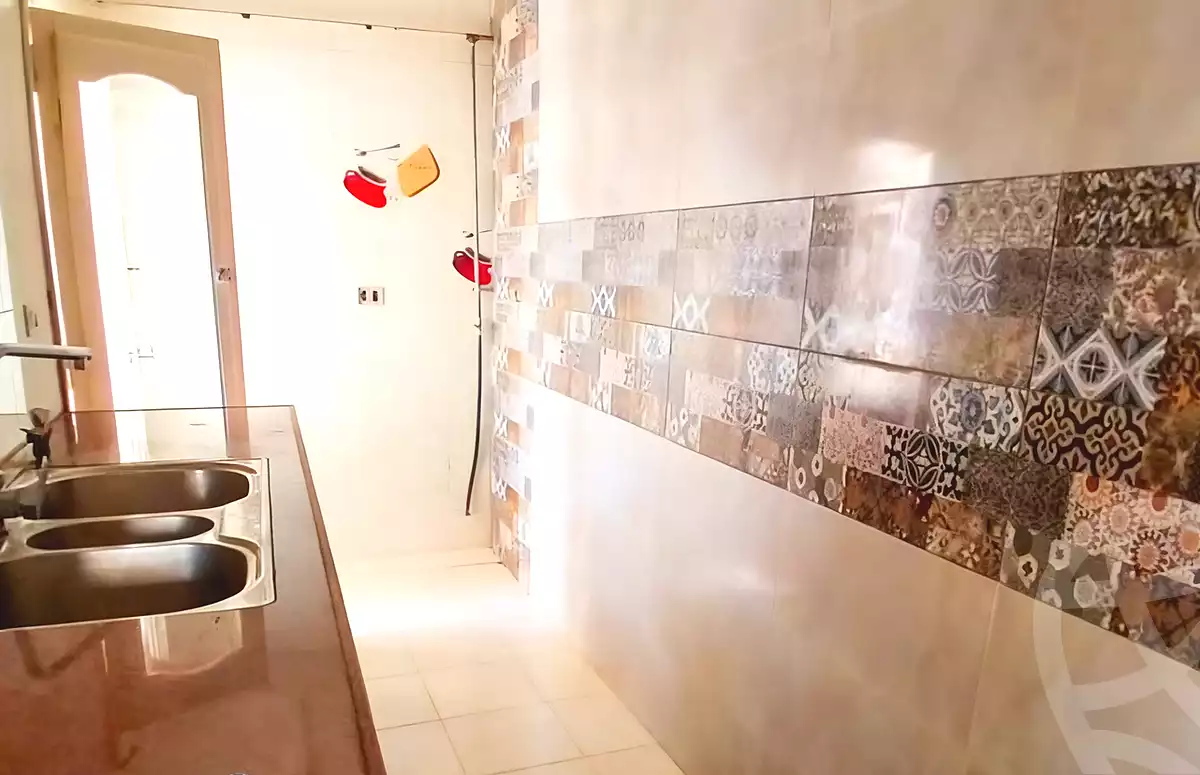 https://aqarmap.com.eg/en/listing/6855251-for-rent-alexandria-bolekly