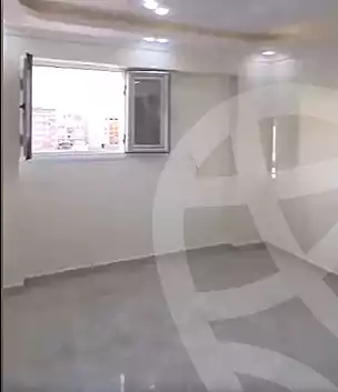https://aqarmap.com.eg/ar/listing/6860972-for-sale-alexandria-new-miami-street-16