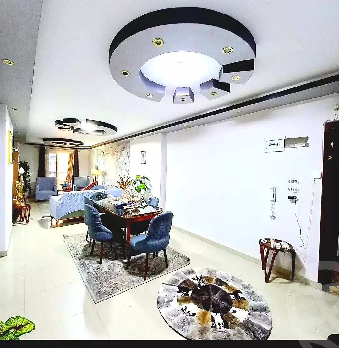 https://aqarmap.com.eg/ar/listing/6861456-for-sale-alexandria-sydy-bshr-sydy-bshr-bhry-shr-khld-bn-lwlyd