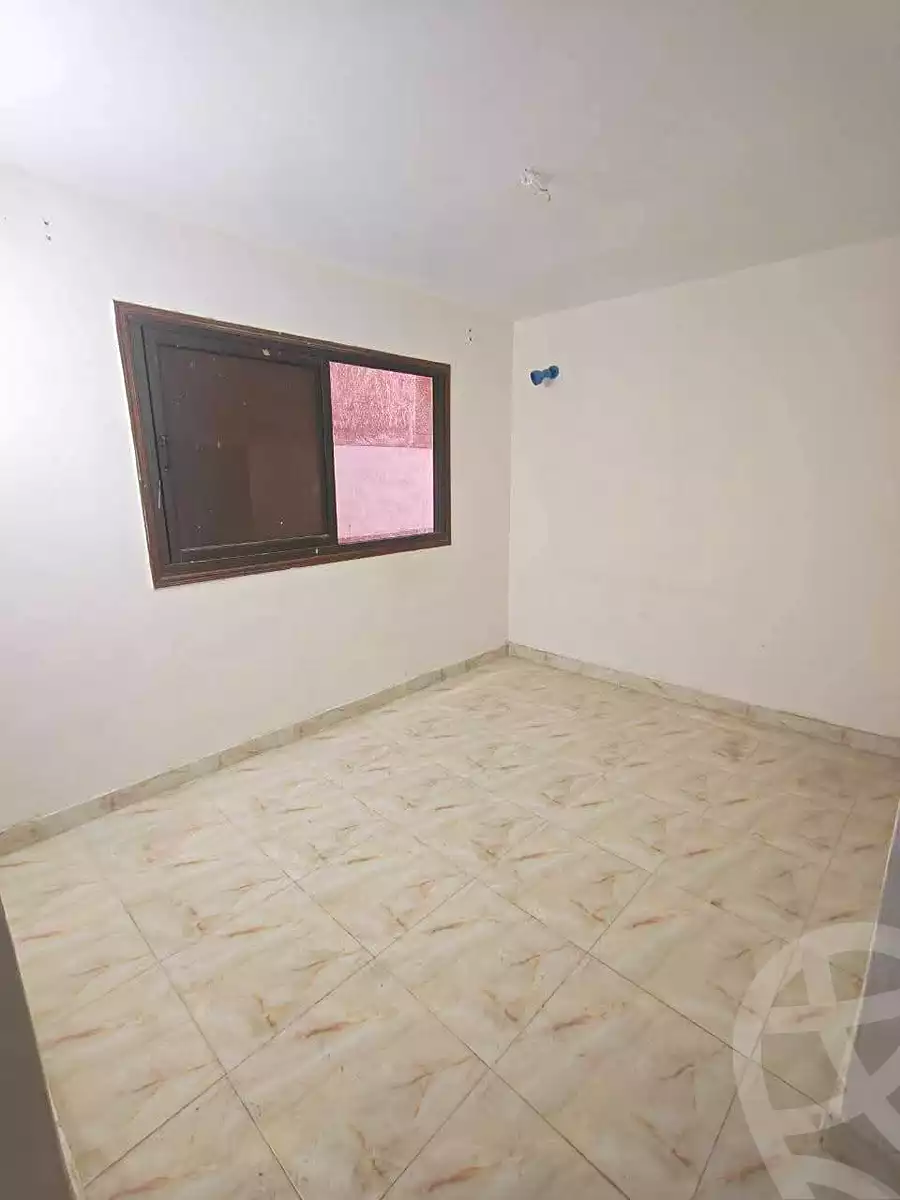 https://aqarmap.com.eg/ar/listing/6861595-for-sale-alexandria-al-agamy-lbytsh-mohamed-el-fardi-st