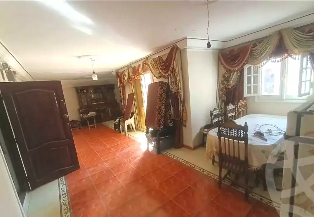 https://aqarmap.com.eg/ar/listing/6862826-for-sale-alexandria-sydy-bshr-sydy-bshr-bhry-khalil-hamada-st