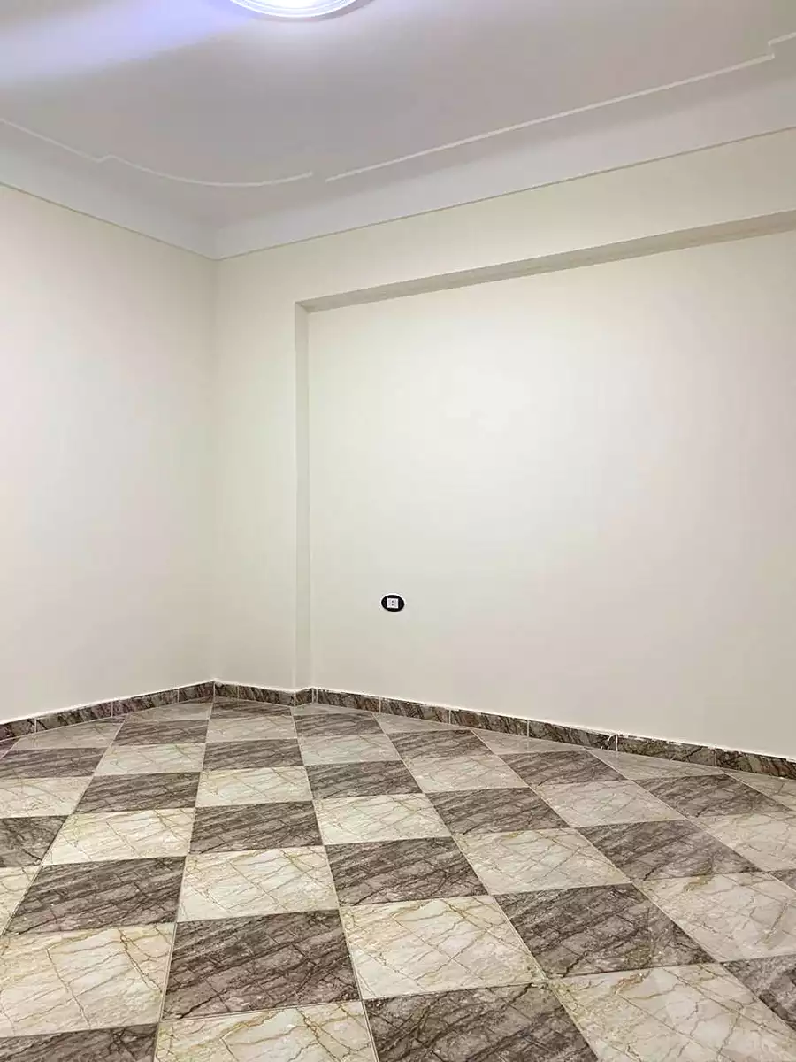 https://aqarmap.com.eg/en/listing/6862848-for-sale-alexandria-lsywf-el-falki
