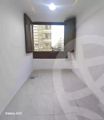 https://aqarmap.com.eg/ar/listing/6862887-for-sale-alexandria-al-agamy-shataa-el-nakheel