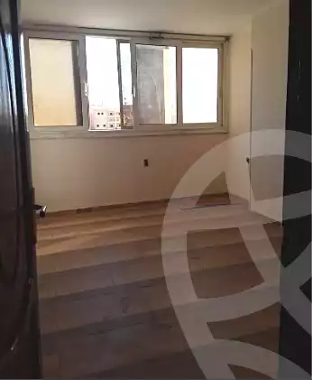 https://aqarmap.com.eg/ar/listing/6863057-for-rent-cairo-15th-of-may-family-housing