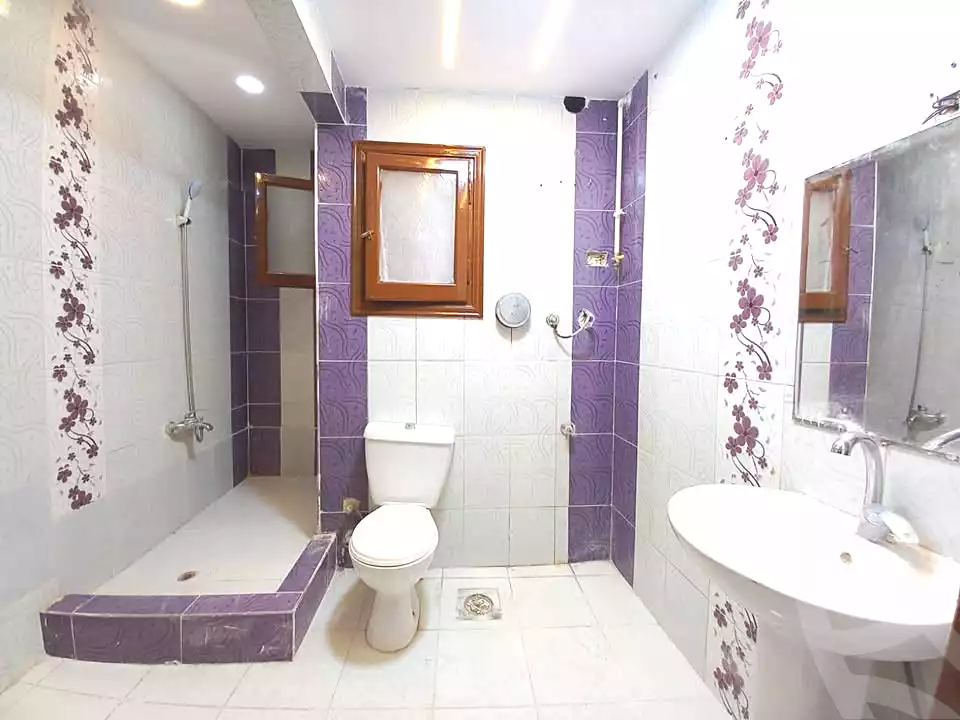 https://aqarmap.com.eg/ar/listing/6860814-for-sale-alexandria-sydy-bshr-sydy-bshr-bhry