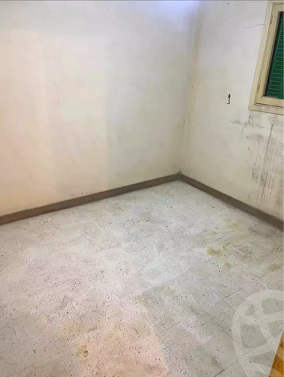 https://aqarmap.com.eg/en/listing/6863124-for-sale-alexandria-ganaklis