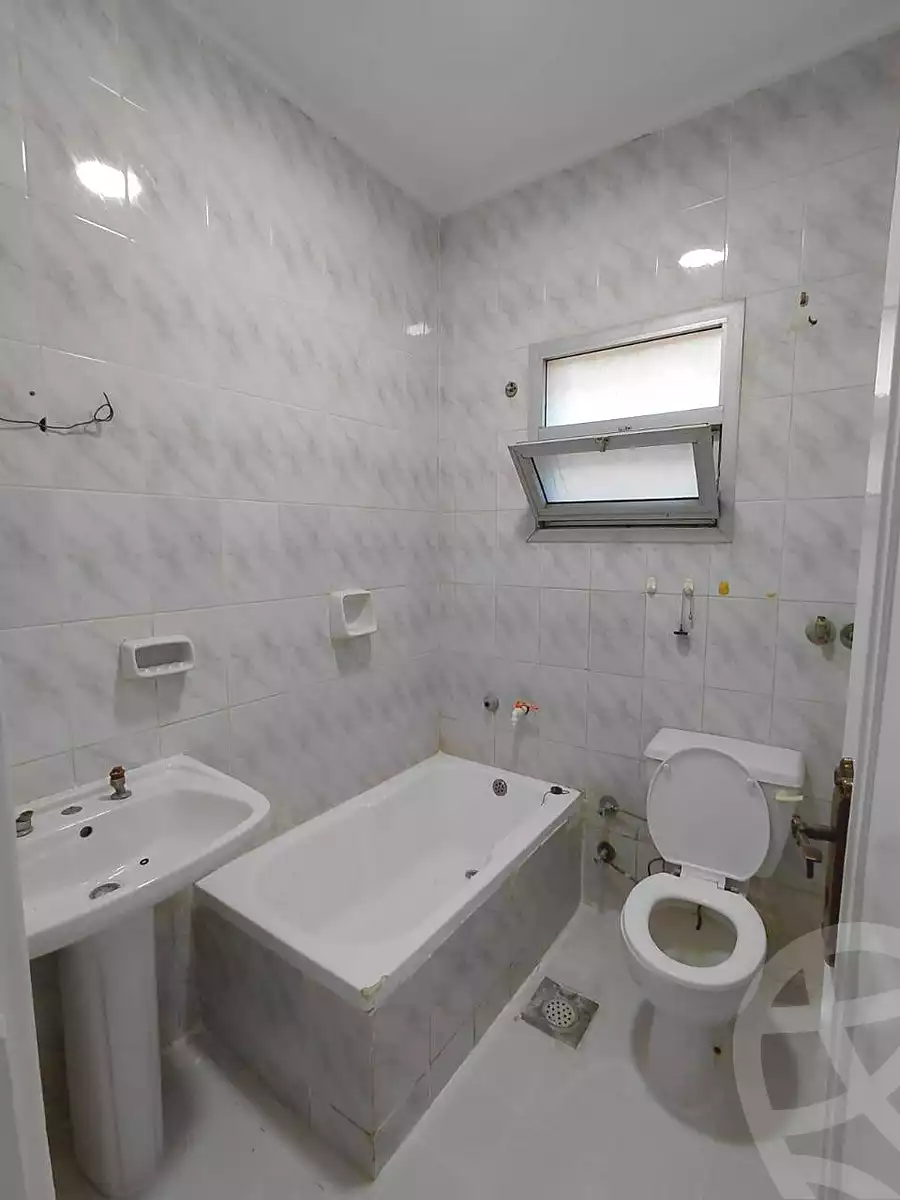 https://aqarmap.com.eg/en/listing/6861036-for-sale-alexandria-al-agamy-shataa-el-nakheel