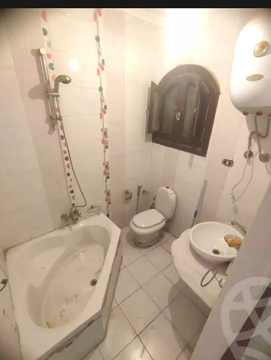 https://aqarmap.com.eg/ar/listing/6863211-for-sale-alexandria-sydy-bshr-sydy-bshr-bhry