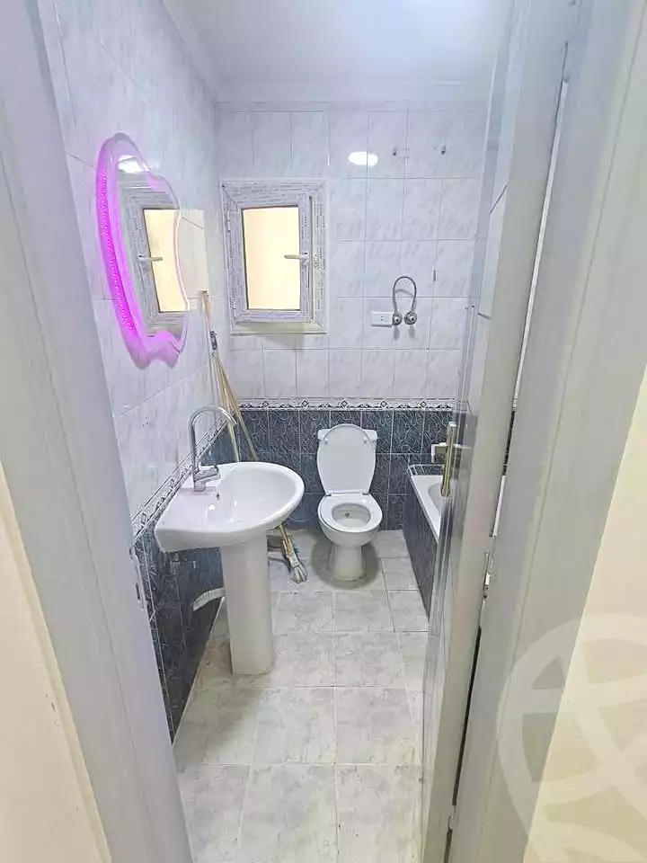 https://aqarmap.com.eg/ar/listing/6861310-for-sale-alexandria-sydy-bshr-tryq-ljysh